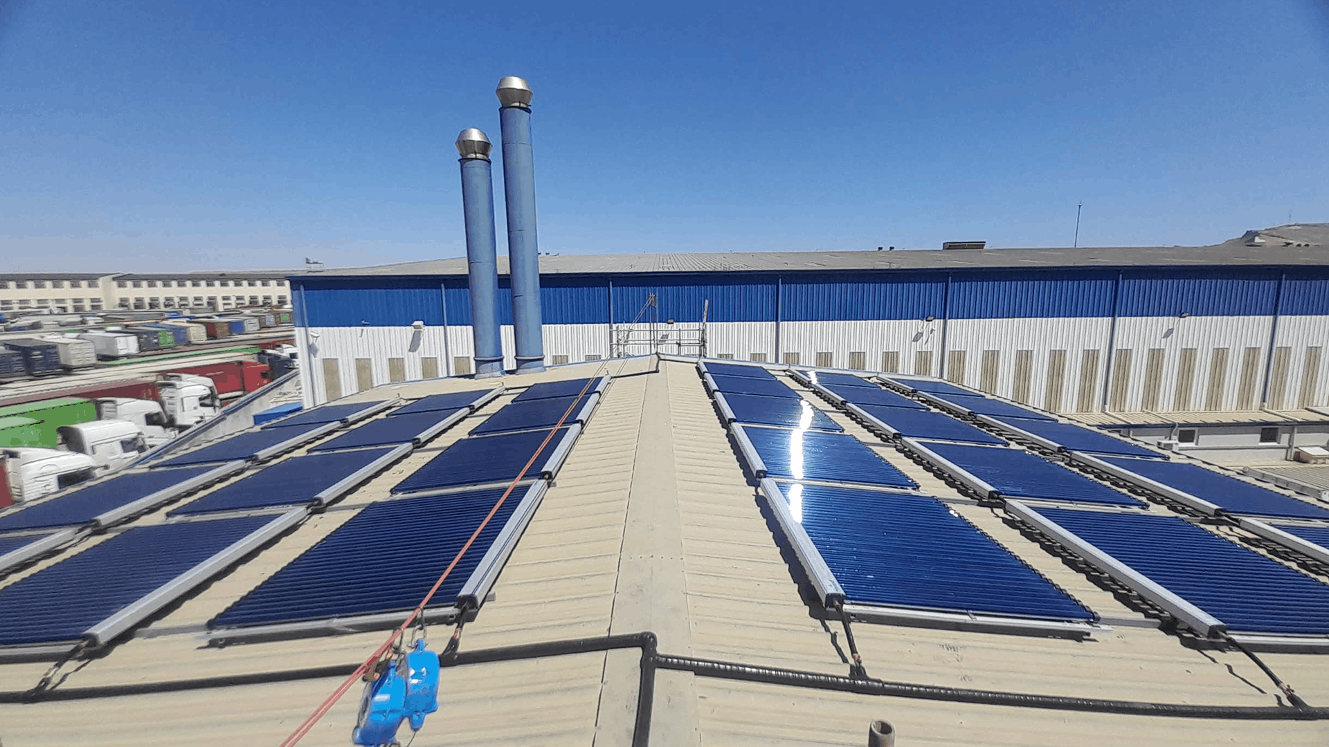 Layihə: Schlumberger Üçün Sənaye Miqyaslı Günəş Kollektoru Sistemi